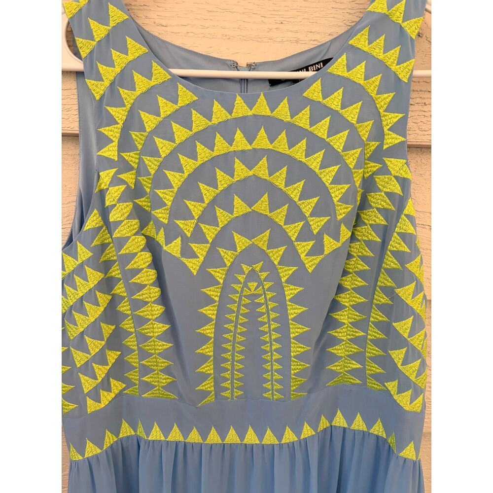 Gianni Bini Blue Maxi Dress Neon Embroidered Sleeveless Size 10 - Picture 4 of 12